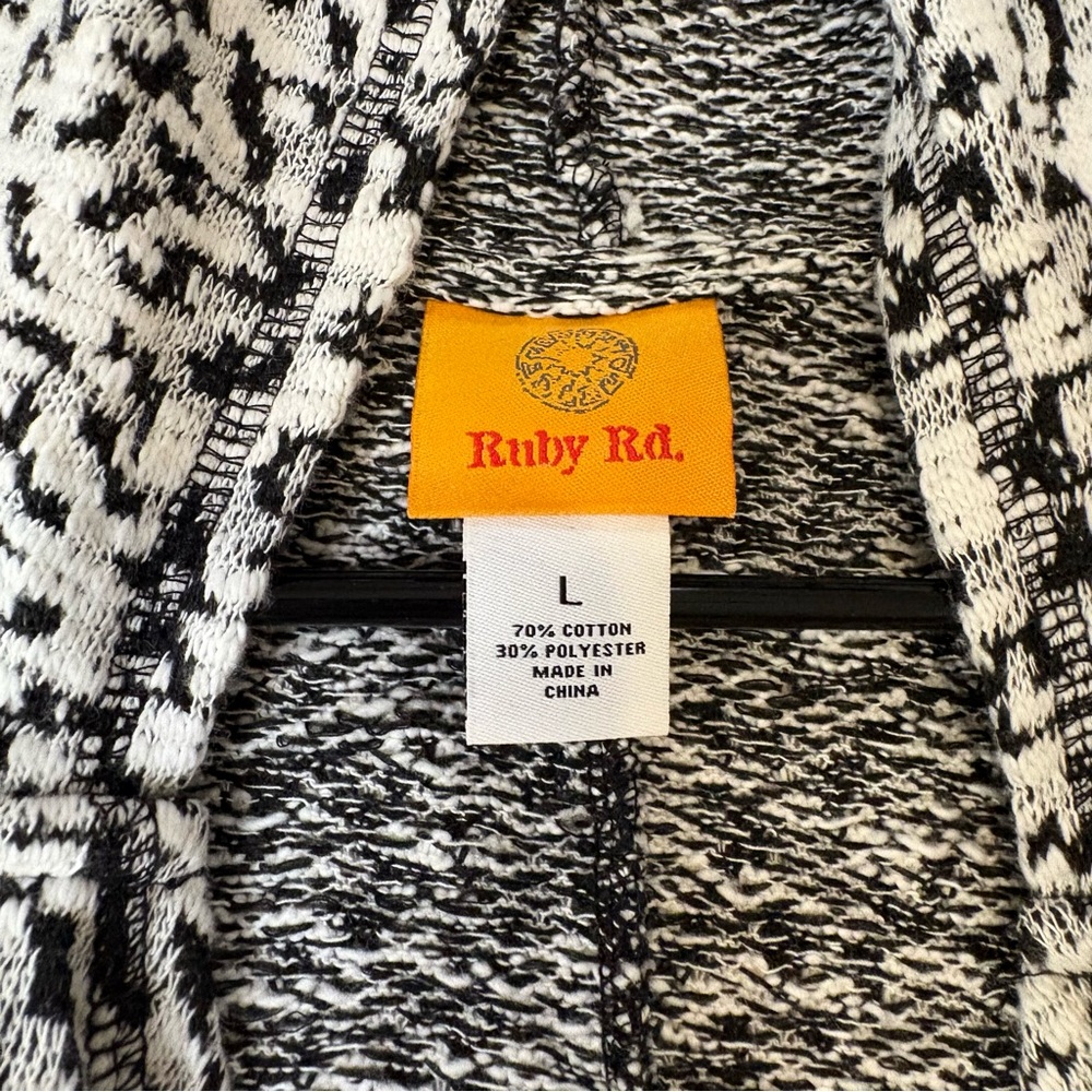 Ruby Rd. Women's Black And White Patterned Open C… - image 2